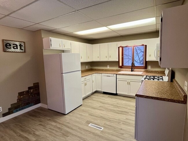 Photo - 4 Bed 2 Bath Single Family Home in Wausau
