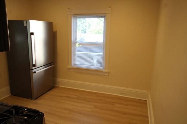 17 O'Neil St Unit 17-2 O'Neil St