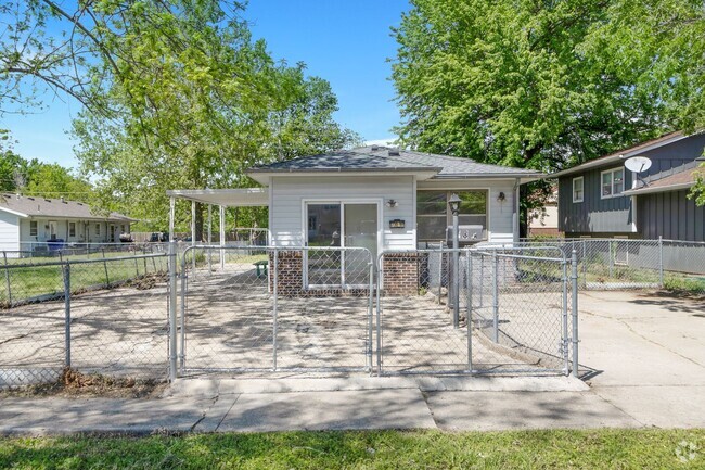 Building Photo - Quality Home Management