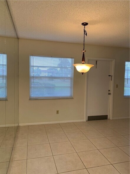 Photo - 37 Pine Arbor Ln Unidad 105