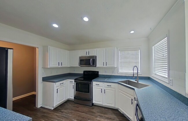 Photo - 7245 Beaver Run Dr