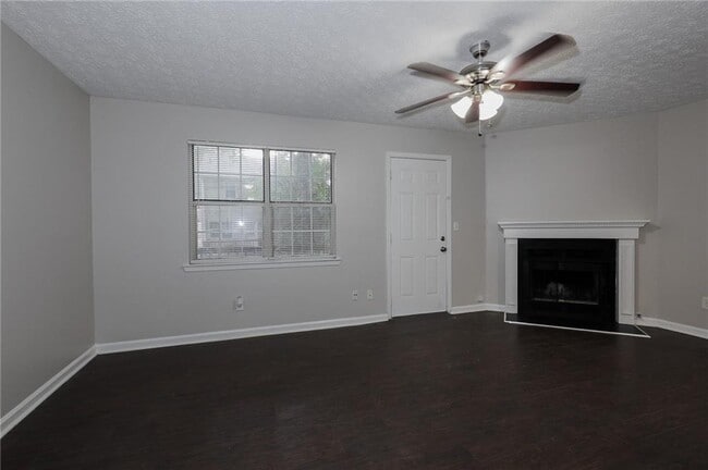 Photo - 7215 Crestside Dr