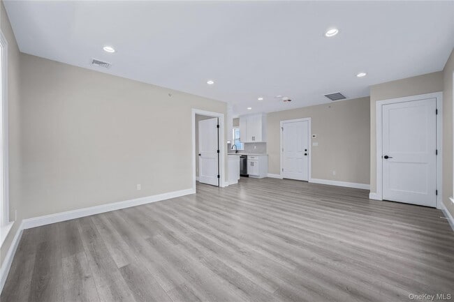 Photo - 110 School St Unidad 8