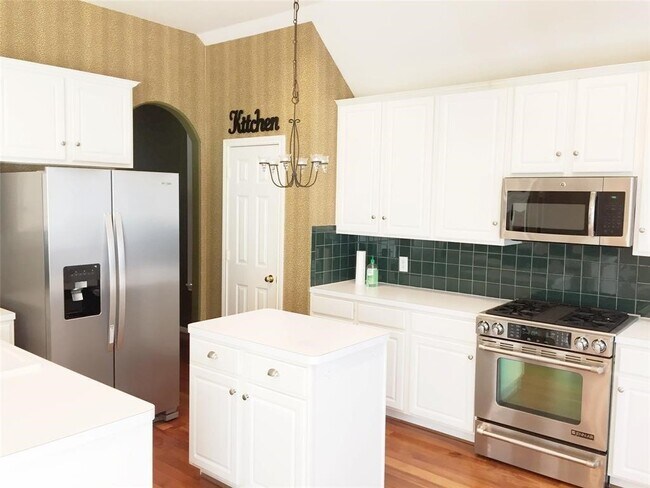 Photo - 22539 Bristolwood Ct
