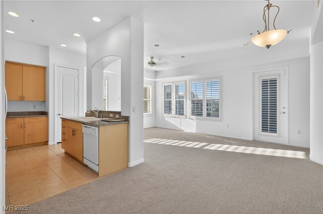 Photo - 38 E Serene Ave Unit 402