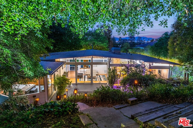 Photo - 14322 Valley Vista Blvd