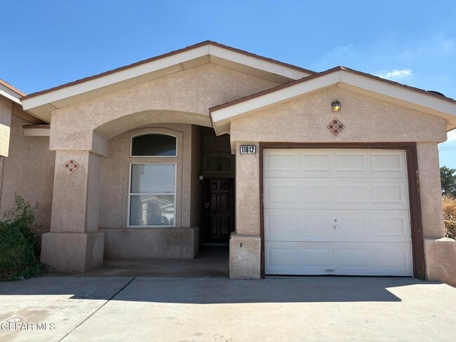 Building Photo - 11812 Kings Arms Ct Rental