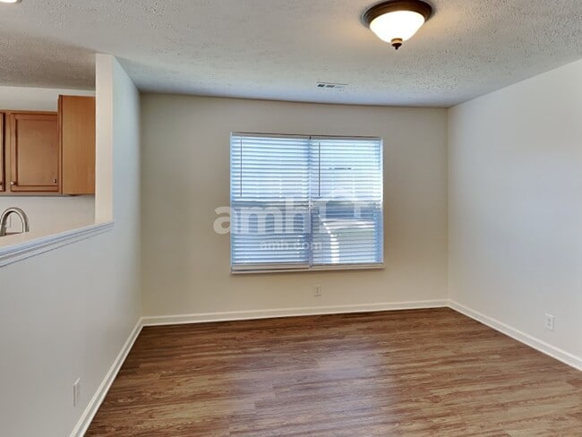 Photo - 130 Trail Ridge Way
