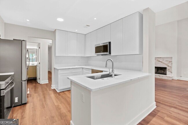 Photo - 1540 Bramlett Blvd