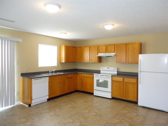 Photo - 920 Belvedere Dr