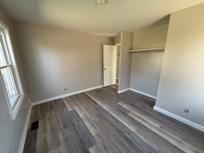 Photo - 317 Funston Ave