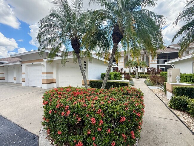 Building Photo - Annual Furnished 2 Bedroom Condo - Tara Go...