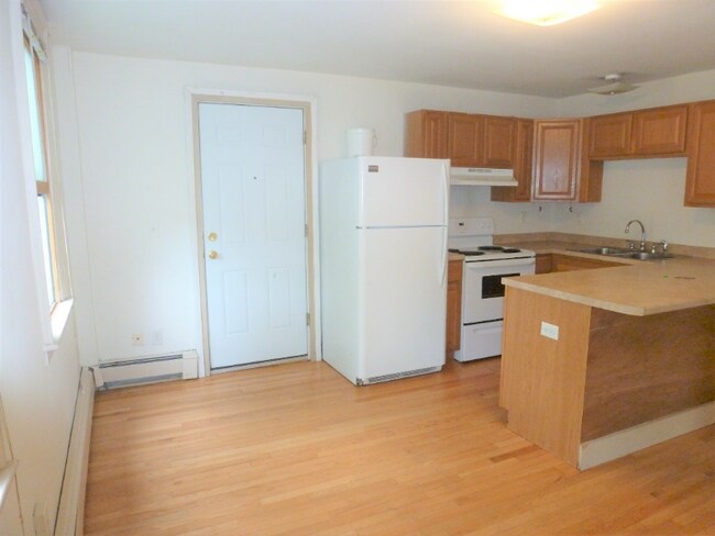 97 N Winooski Ave Unit 2