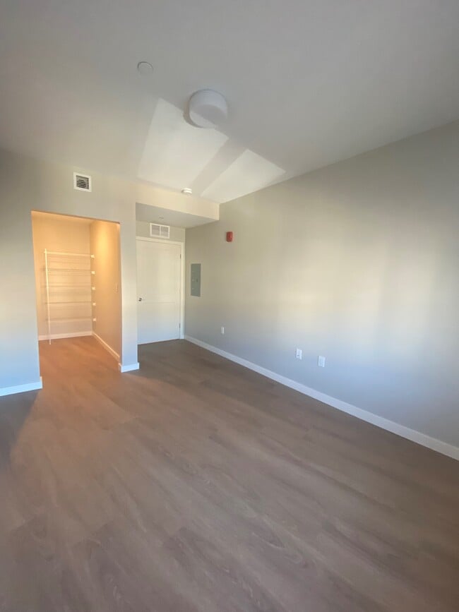 Photo - Moran Square