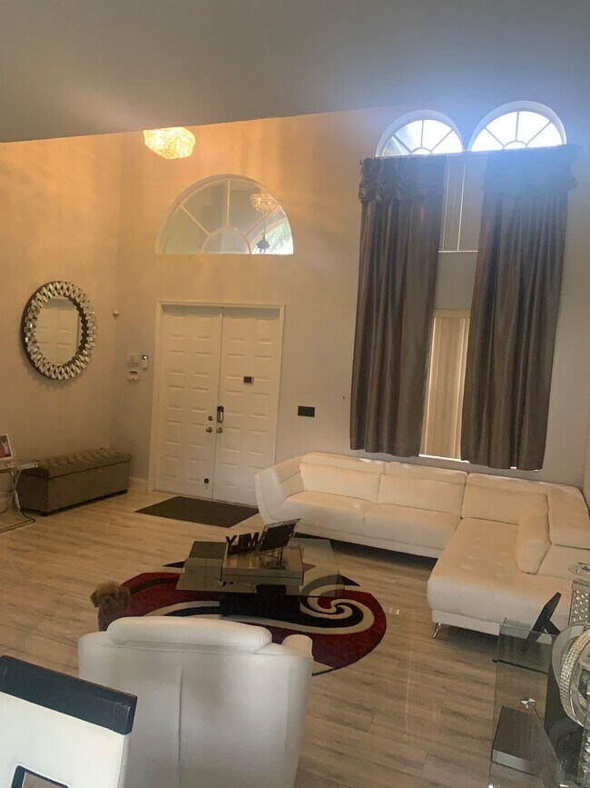 Photo - 5340 SW 130th Ave Casa