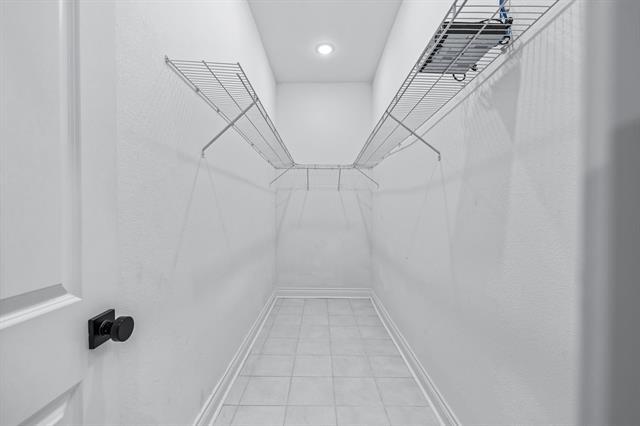 Photo - 1701 Belzise Terrace