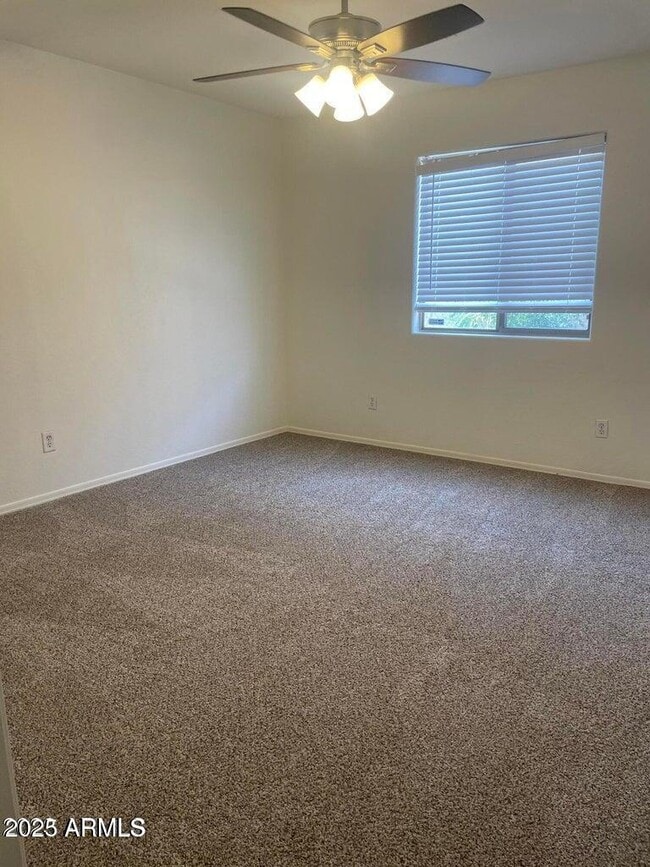 Photo - 16841 W Rimrock St