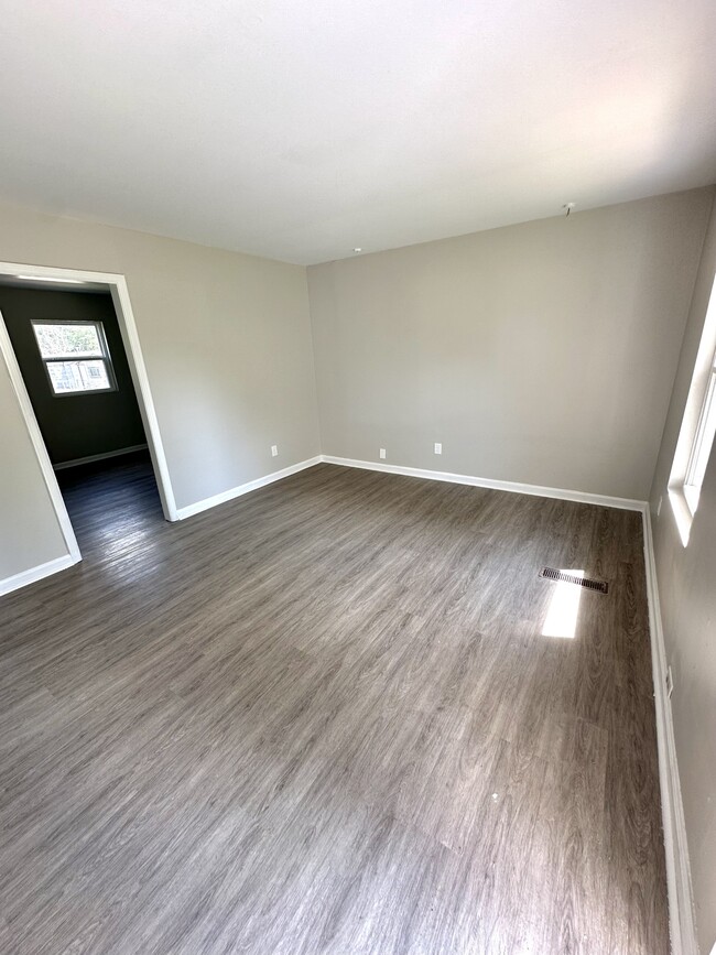 Photo - 1708 58th Ave N