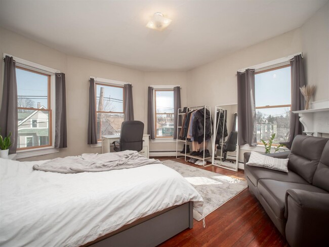 Photo - 306 Beacon St Condo Unit 3