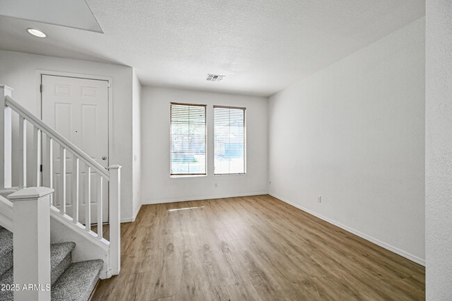 Photo - 1808 E Dunbar Dr