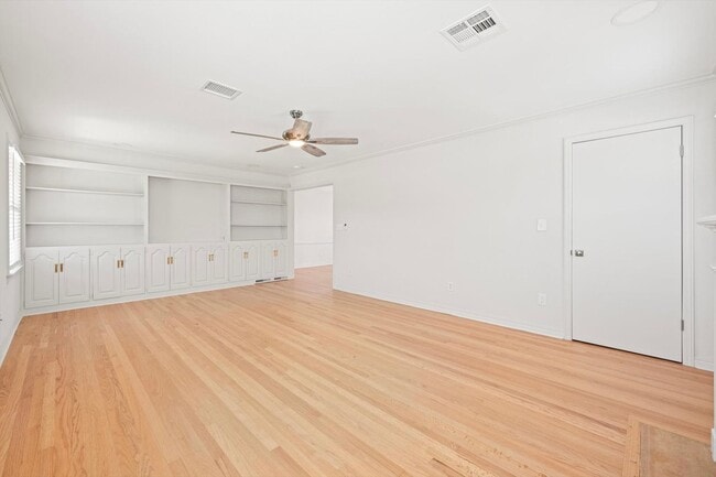 Photo - A modern revival of classic architecture, ...