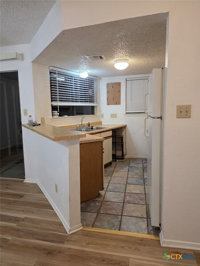 Photo - 2500 Burleson Rd Unit 613