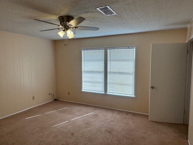 Building Photo - 300 Ling St