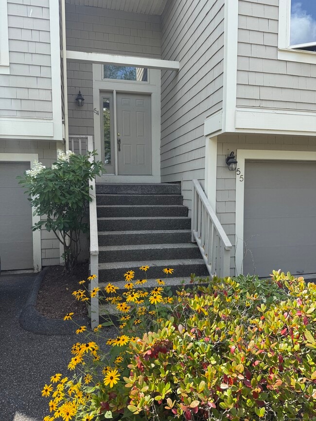 Building Photo - 11 Boulevard Dr Unit 12-54 Rental