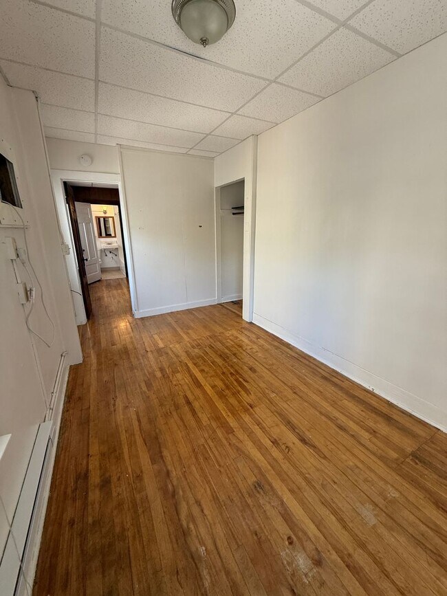 Photo - 1 Bedroom 1 Bathroom Apartment Unit Apt 203