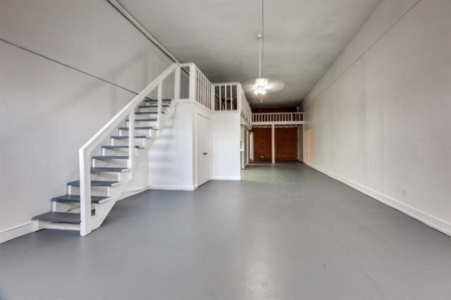 Photo - 2007 S Ervay St Unidad 2011