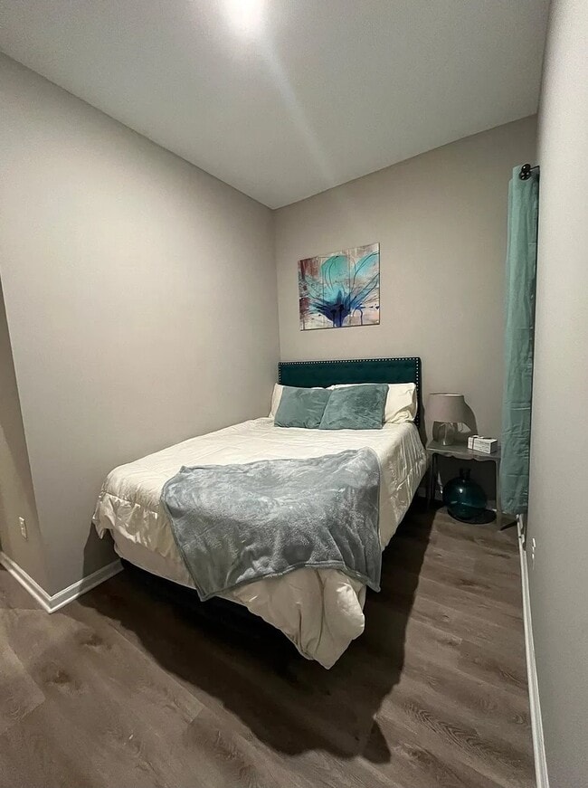 Photo - 456 Avon Ave