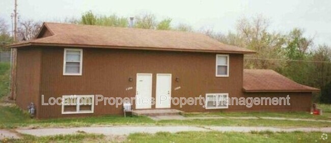 Building Photo - 1304 Randall Rd Rental