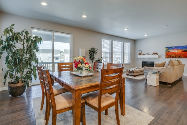 Photo - 7040 Hyland Hills St