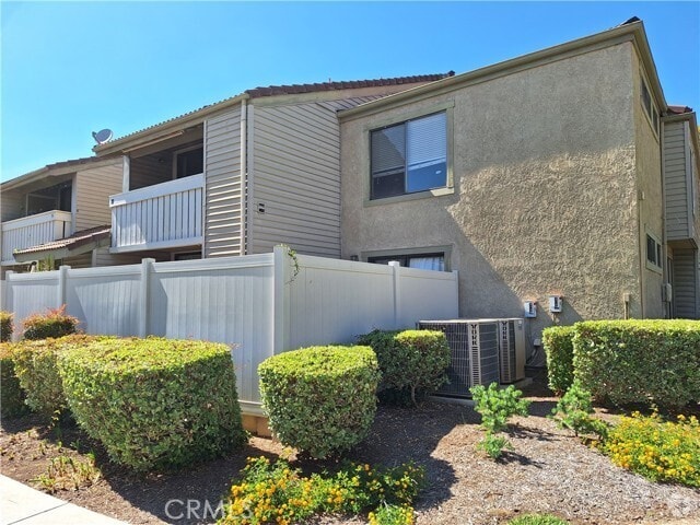 Building Photo - 92 Country Mile Rd Unit 248 Rental