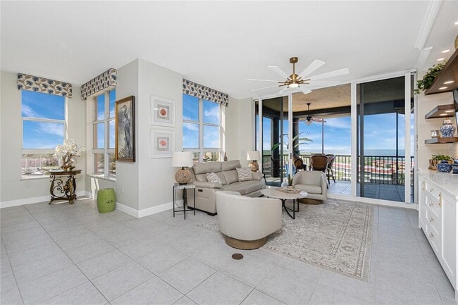 Photo - 3313 Sunset Key Cir Unit 701