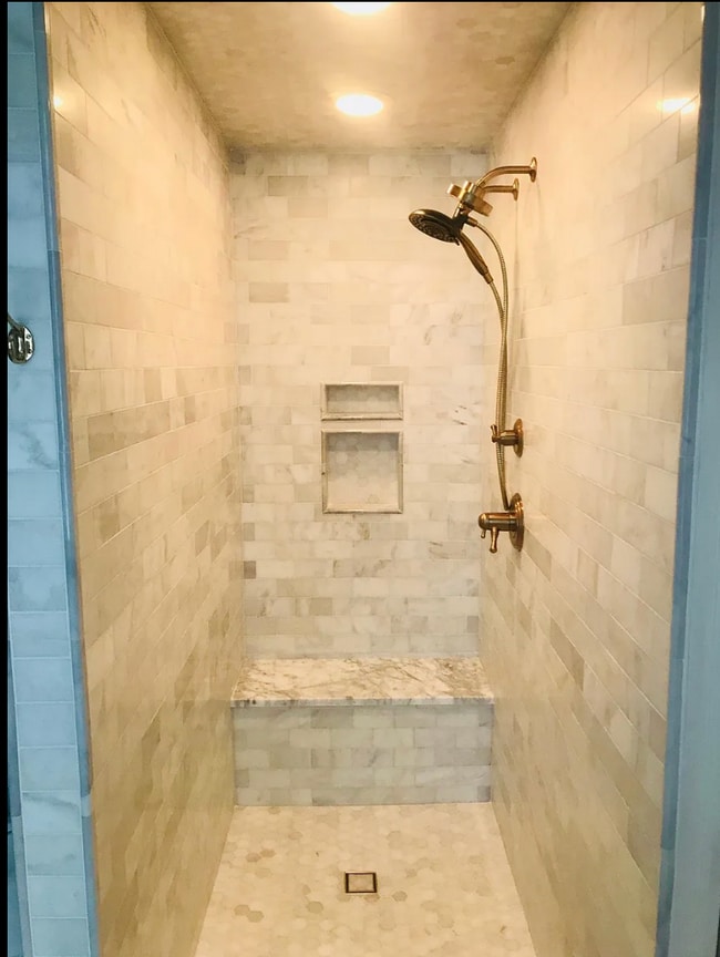 Photo - 2528 Myrtle Ave