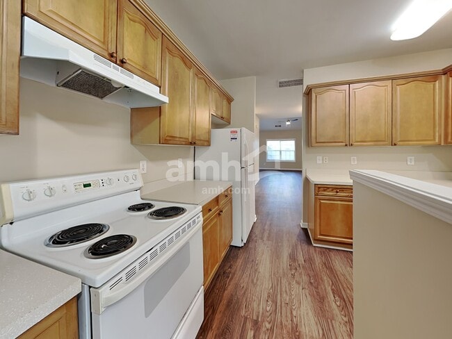 Photo - 2341 Suwanee Pointe Dr