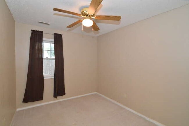 Photo - 1020 Tealwood Dr