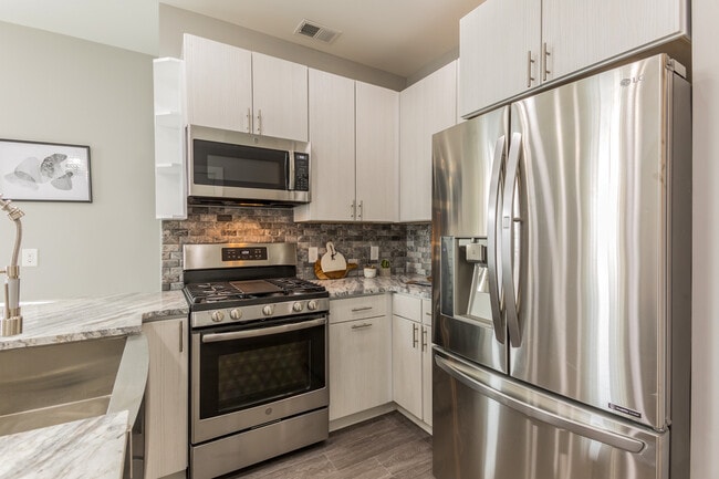 Photo - 1321 N 19th St Unidad C