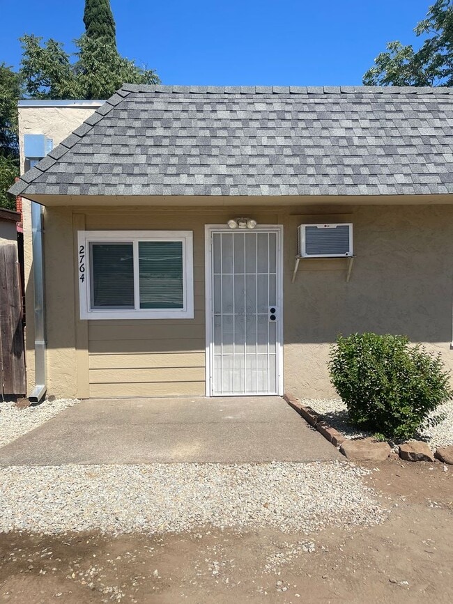 Photo - 2762-2764 Lanning Ave Unidad 2764/A