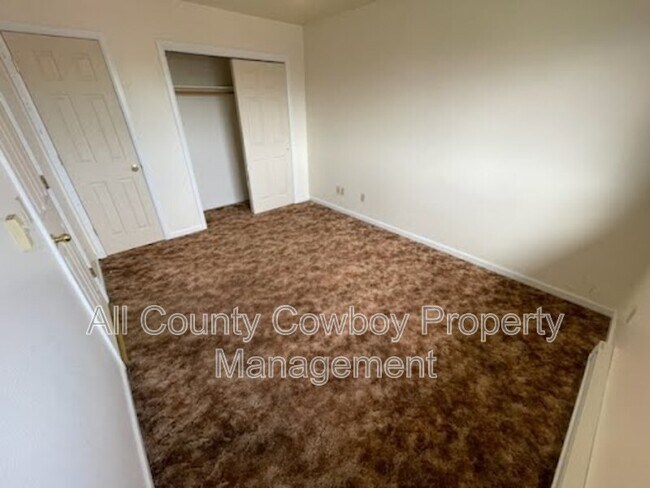 Photo - 509 E Curtis St Unit Apt. 201