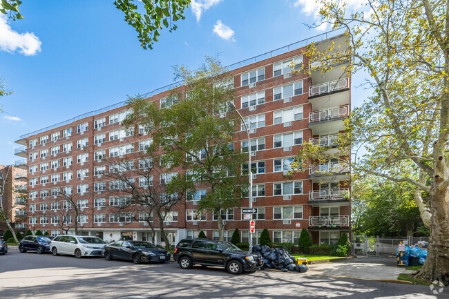 Photo - Coronet Hall