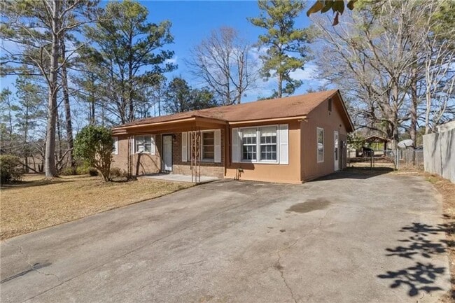 Photo - 4685 Pinedale Dr