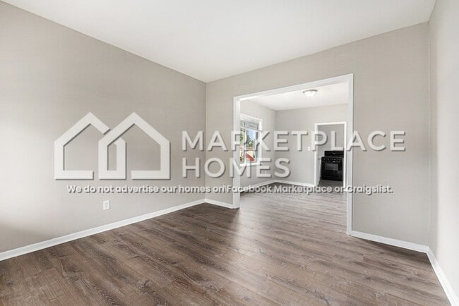 Photo - 16258 Semrau Ave