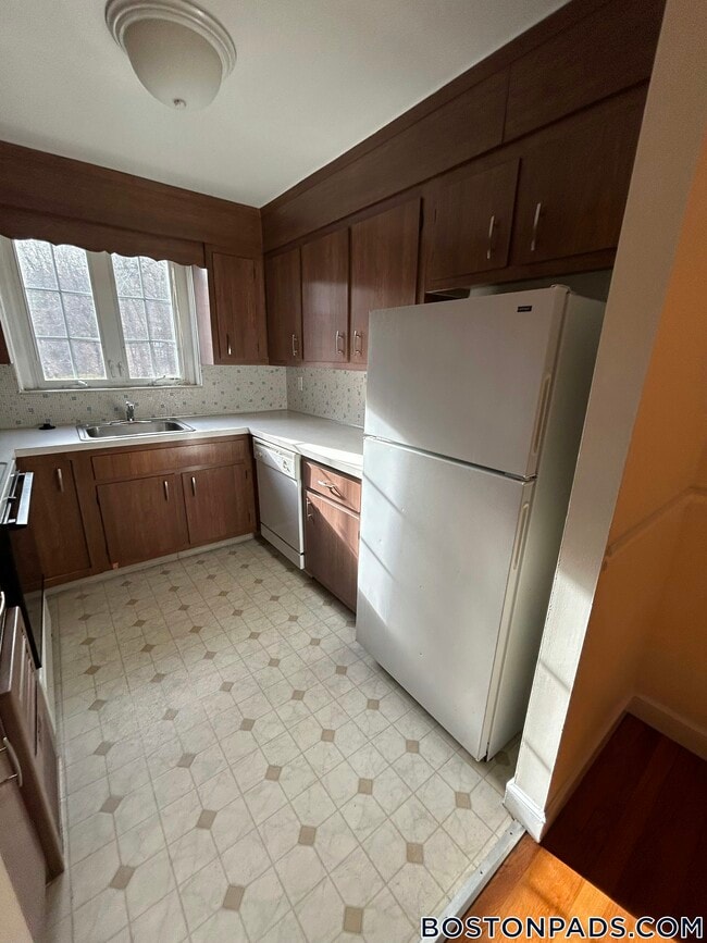 Photo - 7 Captain Parker Arms Unit 15