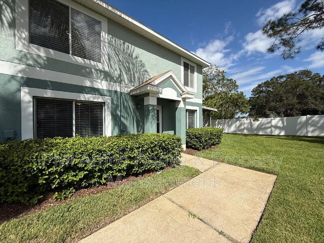 Photo - 2201 Fluorshire Dr