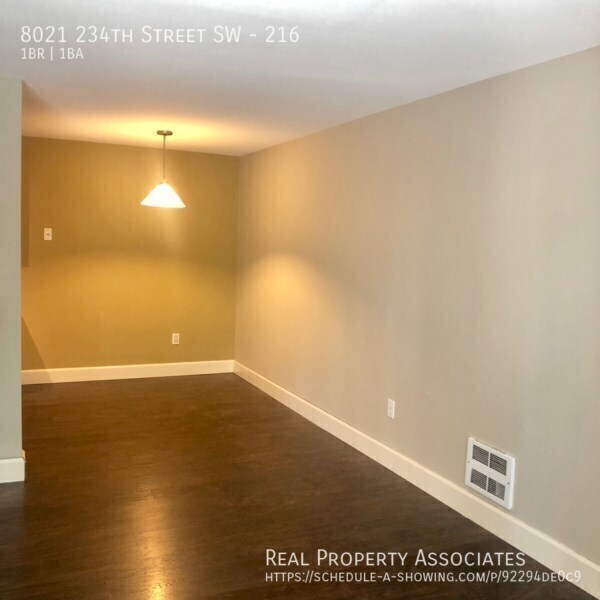 Photo - 8021 234th Street SW