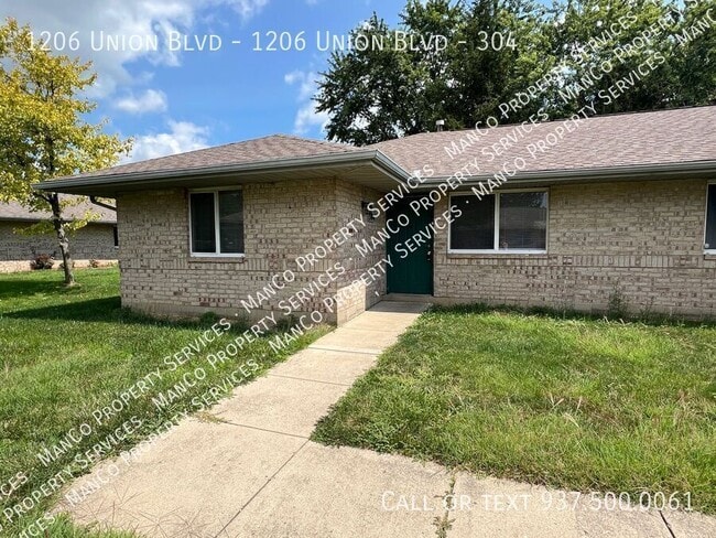 Building Photo - 1206 Union Blvd Unit 304