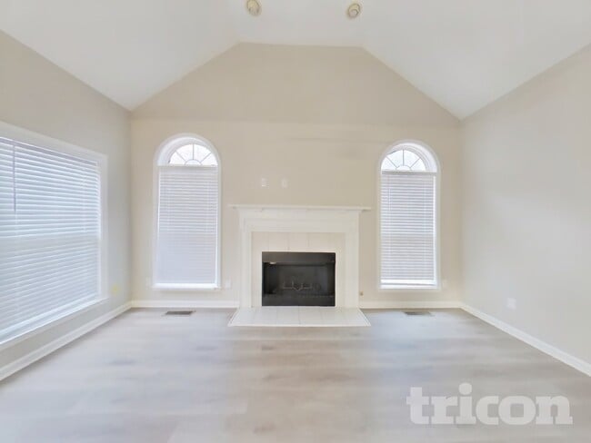 Photo - 130 Ralston Ct