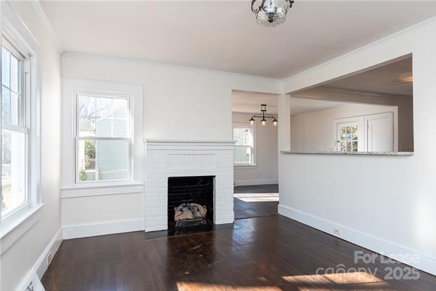 Photo - 815 E Front St